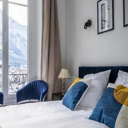 Apartment For 6 People *